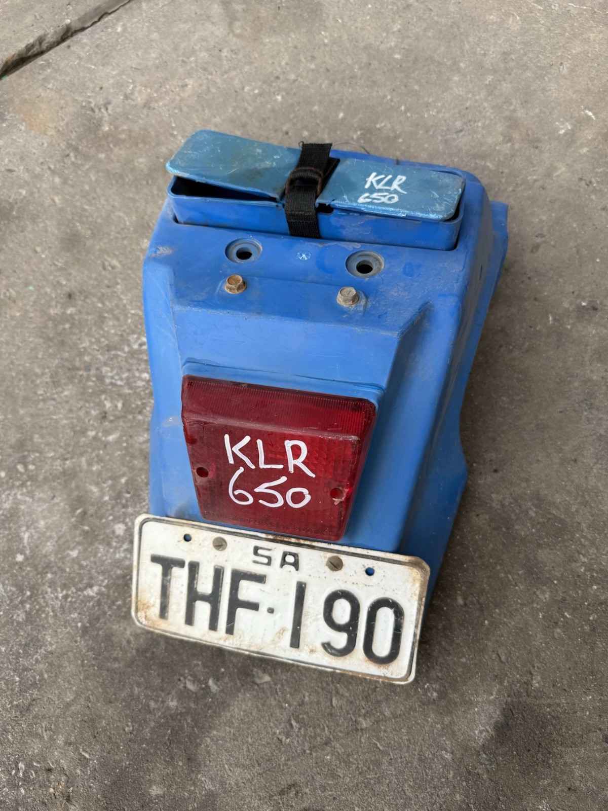 Kawasaki KLR650 KLR 650 Rear Fender Guard Stop Light Mount Bracket Oem Genuine