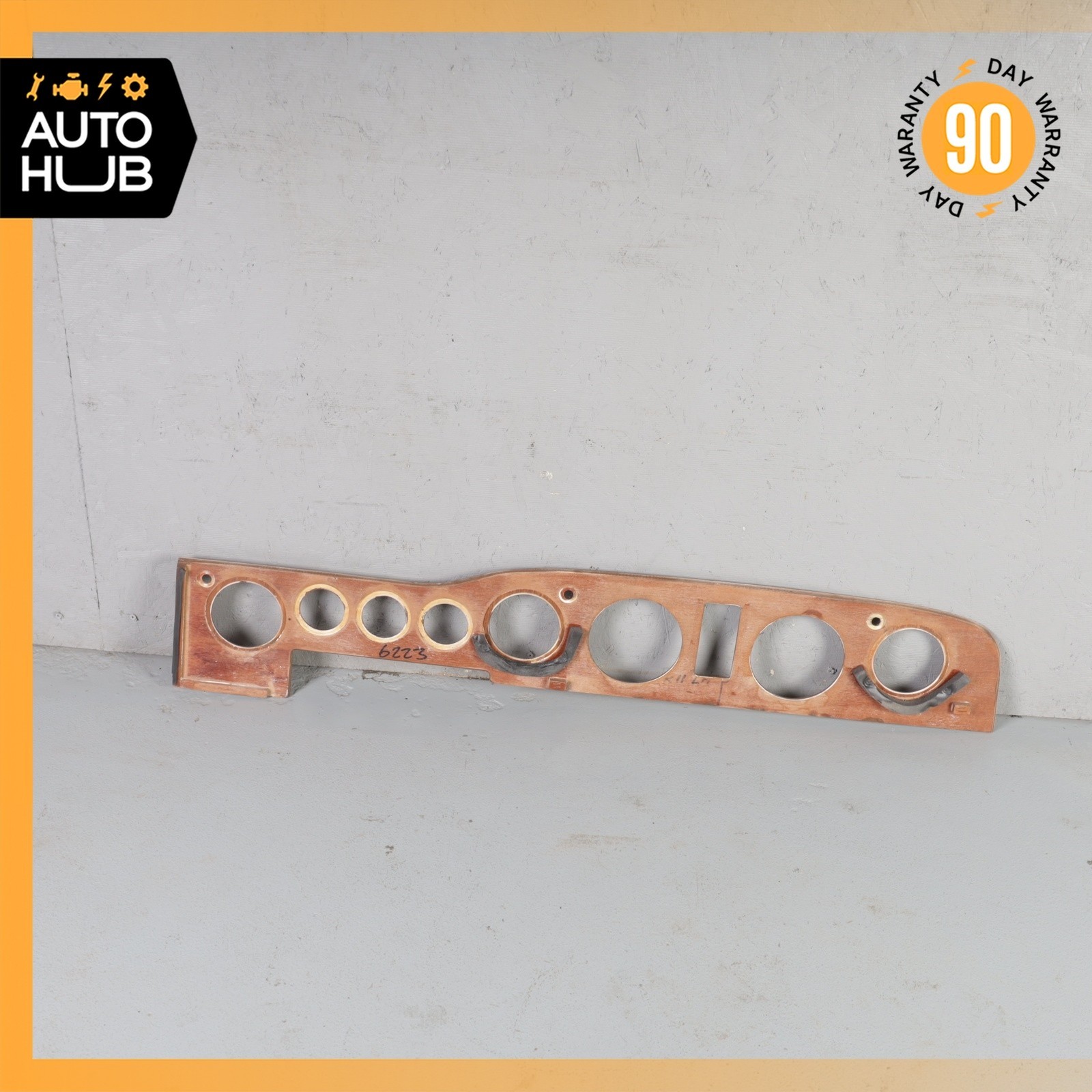 Bentley Brooklands Rear Right Dashboard center panel