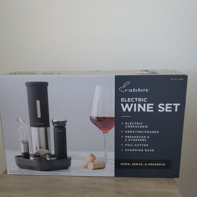 Rabbit Electric Wine Set-Corkscrew, Aerator/Pourer, Preserver...more. Open Box.