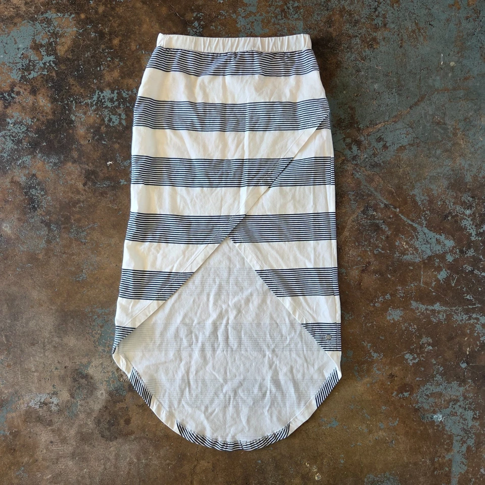 Falda Midi Roxy Ocean Rayas Alta Baja Tulipán Talla S Blanca Azul Asimétrica Playa Foto 2 de 4