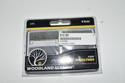 WOODLAND SCENICS N SCALE 8 PIECE A2995 PRIVACY FENCE- NEW   (JKH44)
