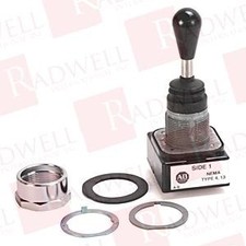 ALLEN BRADLEY 800T-T2H3 / 800TT2H3 (IN BOX)