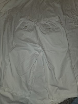 Cabels Womens Wrinkle Resistant Chino Capris.. Size 14. Spring And Summer Favs.