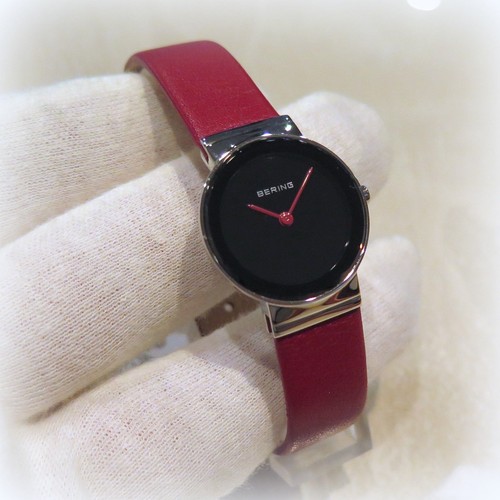 OROLOGIO DONNA BERING QUADRANTE NERO LANCETTE ROSSE CINTURINO ROSSO  10126-604 | eBay
