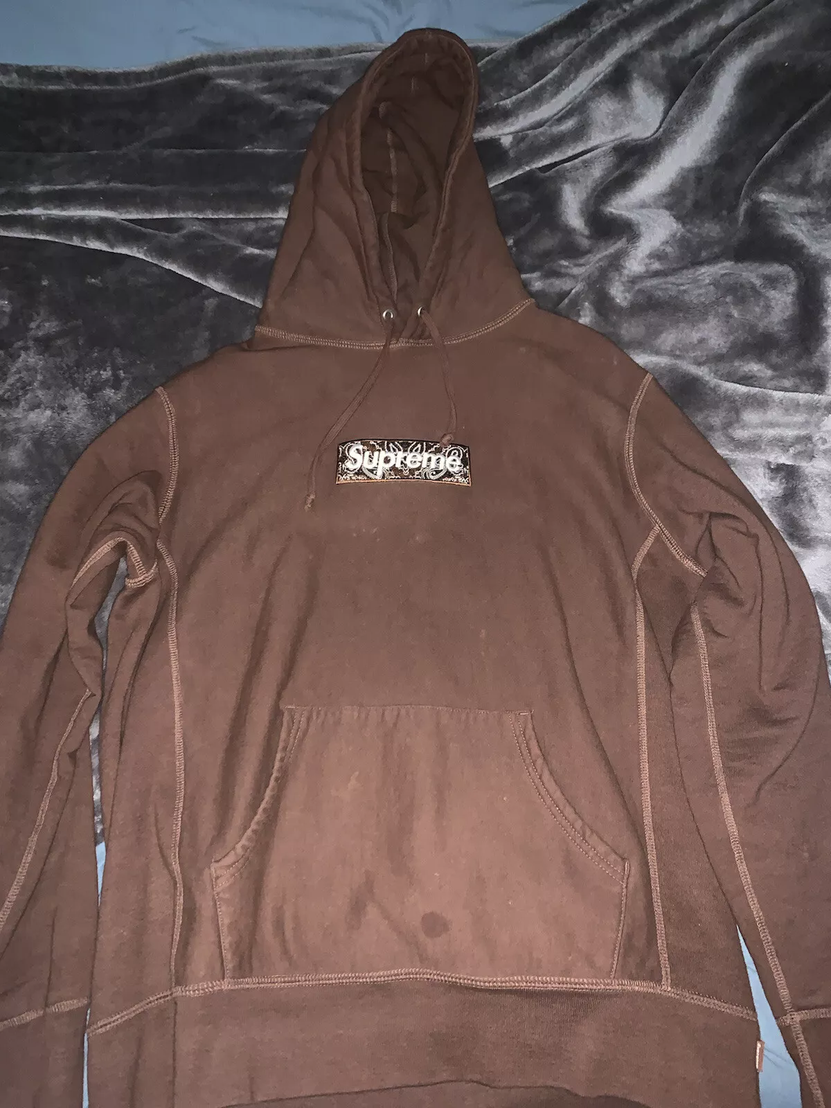 Sweat à capuche Supreme Bandana Box Logo Paisley FW 2019 marron grand. 100% authentique