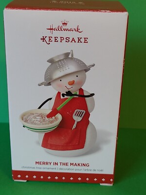 2015 Hallmark ''Merry in the Making'' Ornament