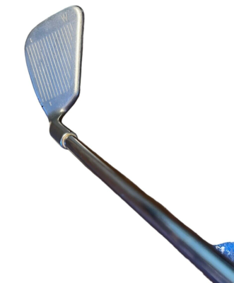 Ping Pro Red Dot Wedge RH 54° – Manche Acier Rigide Senior – Karma Grip