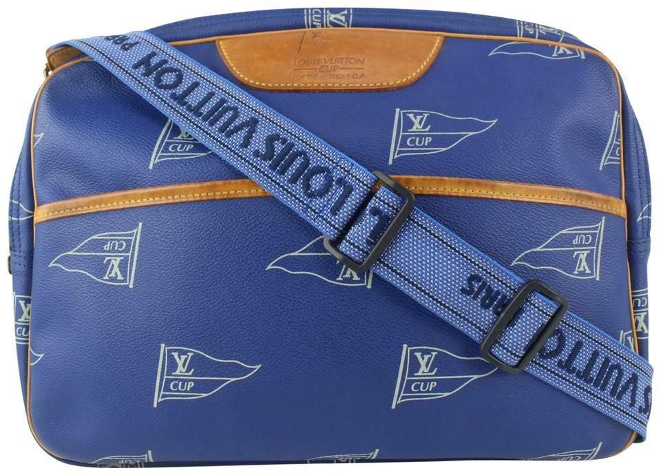 Louis Vuitton 1991 LV Cup Blue Monogram Sail Sac Cowes Louis Vuitton 1991 LV Cup Blue Monogram Sail Sac Cowes