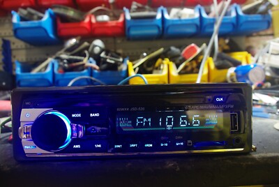  JSD-520 FM autoradio mit SD-card, JACK und USB