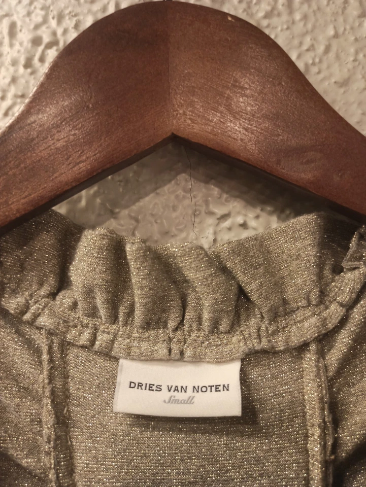 TOP CINTILANTE SEM MANGAS DRIES VAN NOTEN CINZA tamanho Pequeno Novo!! - Imagem 3 de 4