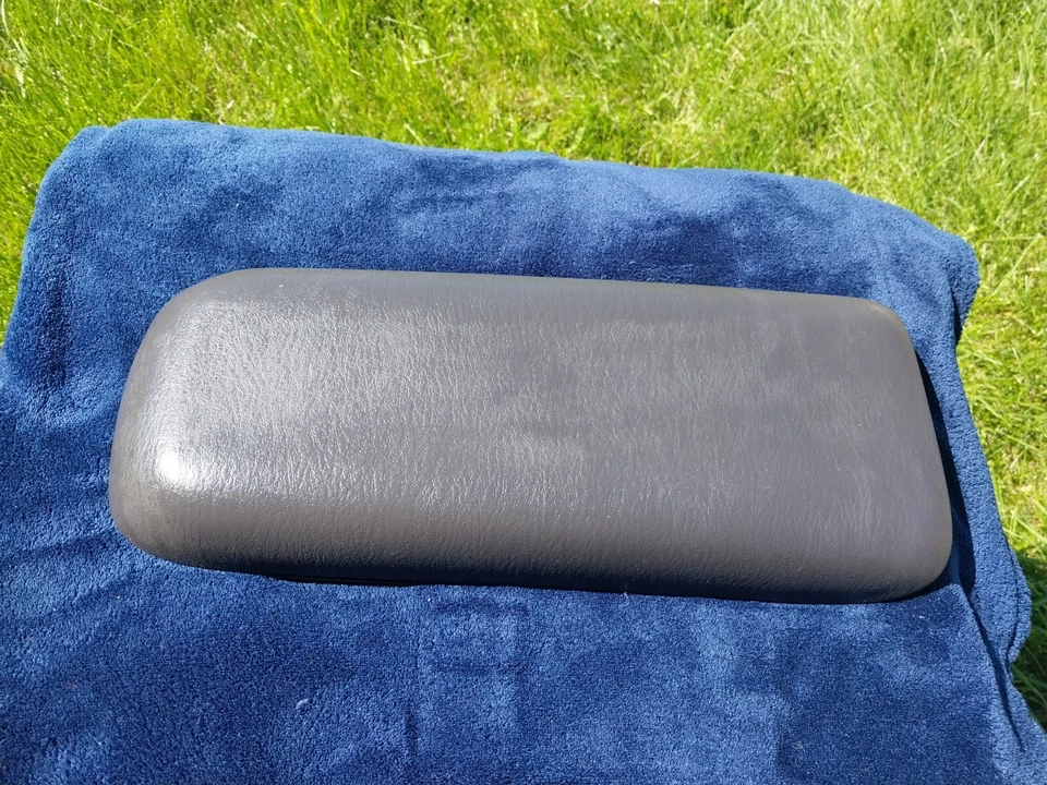 ¡¡¡IMPRESIONANTE OFERTA!!! Chrysler 300M 1999-2004 reposabrazos central consola tapa Foto 3 de 3