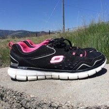 skechers lightweight running shoes