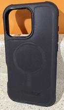 OtterBox Defender Series Pro w/ MagSafe Case for Apple iPhone 16 Pro Max Black