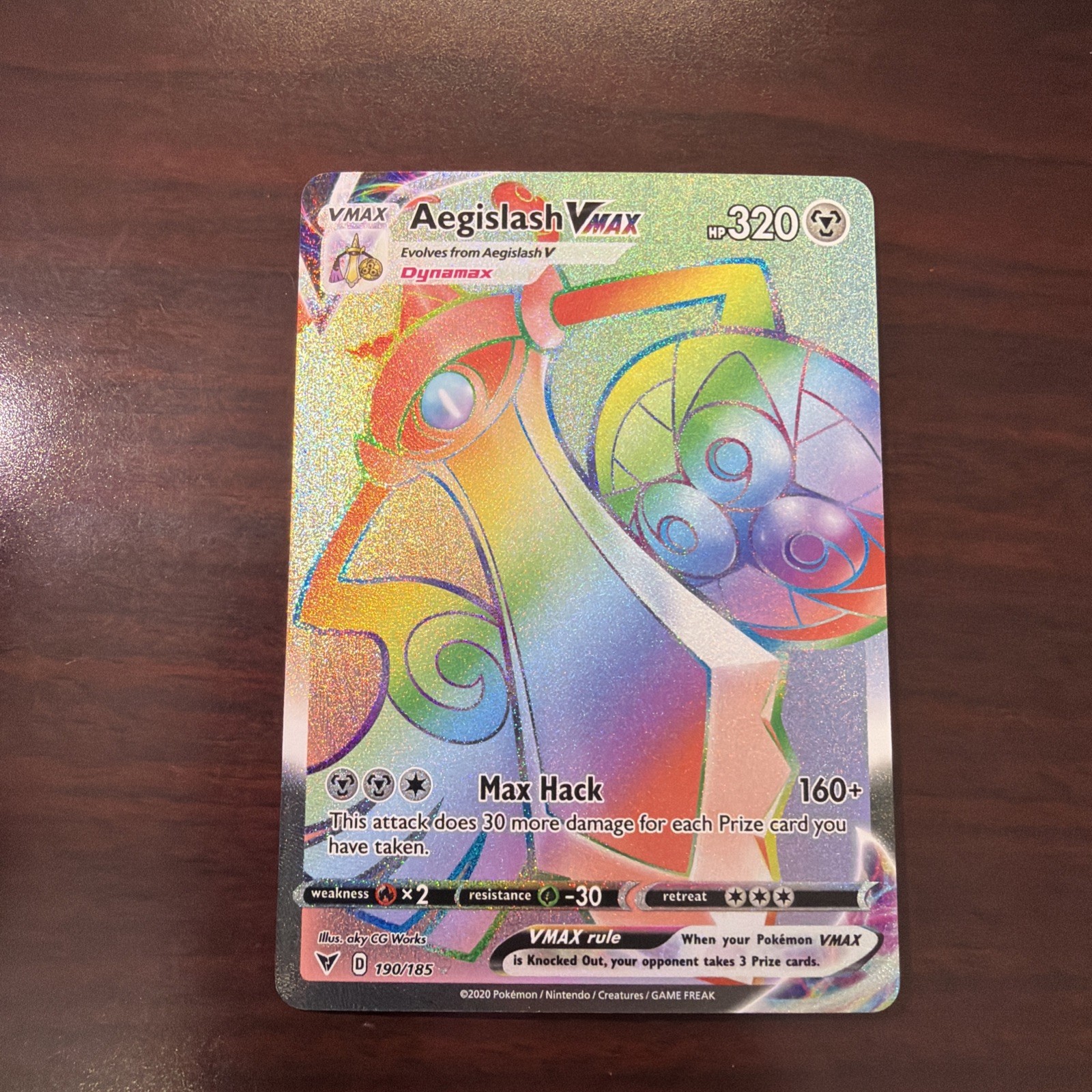 Aegislash VMAX 190/185 Full Art Rainbow Rare Vivid Voltage Pokemon Card NM+