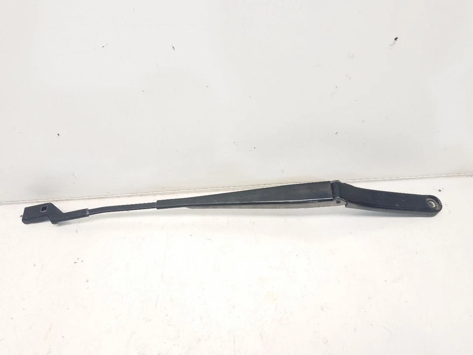 Brazo limpiaparabrisas izquierdo para conductores Volkswagen Jetta 2008  Foto 3 de 4