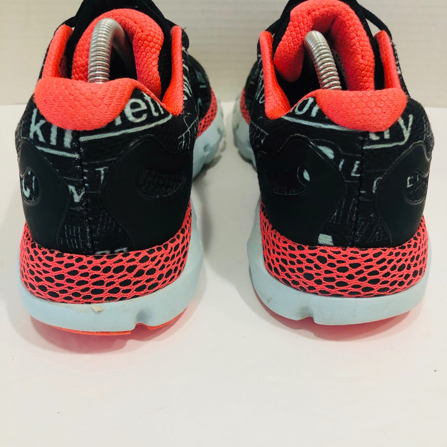 Under Armour Womens 8.5 HOVR Infinite Running Sneaker Shoes Activewear thumbnail 8