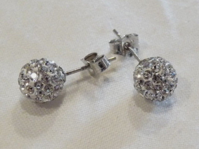 Boucles D'Oreilles Puces Perle Avec Strass – Bijou Alliage Argenté, Fermoir Clous, Gris