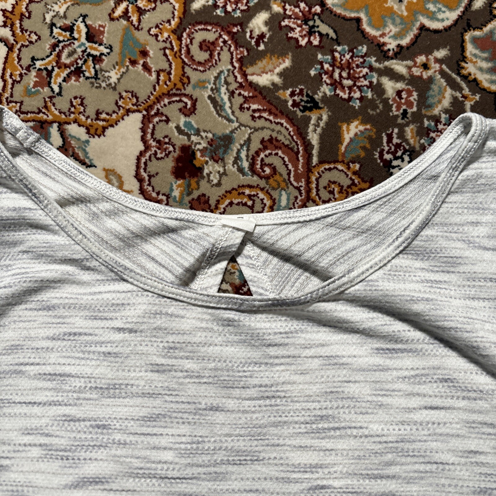 Lululemon Tank Top White Gray Open Split Back Act… - image 3