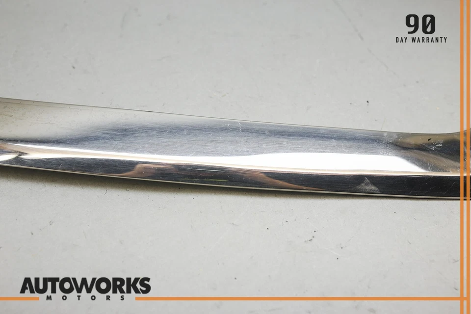 86-96 Jaguar XJS Serie 3 Convertir Derecho Un Pilar Exterior Parabrisas Moldura OEM Foto 3 de 4