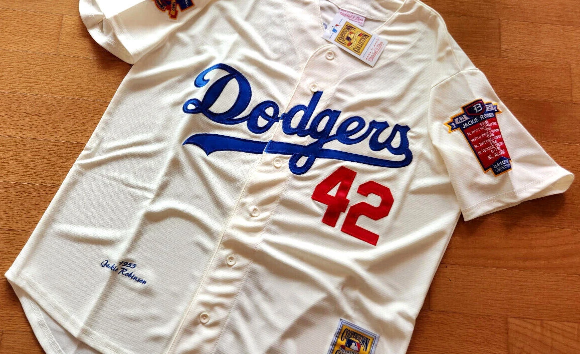 Nike Men's Jackie Robinson #42 White Cool Base Jersey