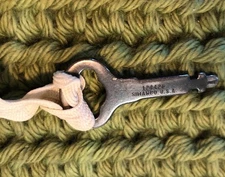 Vintage SINGER SIMANCO 124428 Key Sewing Machine Wooden Bentwood Carrying Case