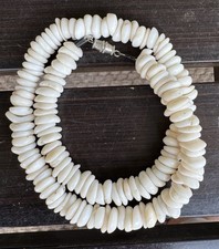 Vintage Puka Shell Choker Hawaii 17" Long Barrel Closure Surfer Necklace 70s