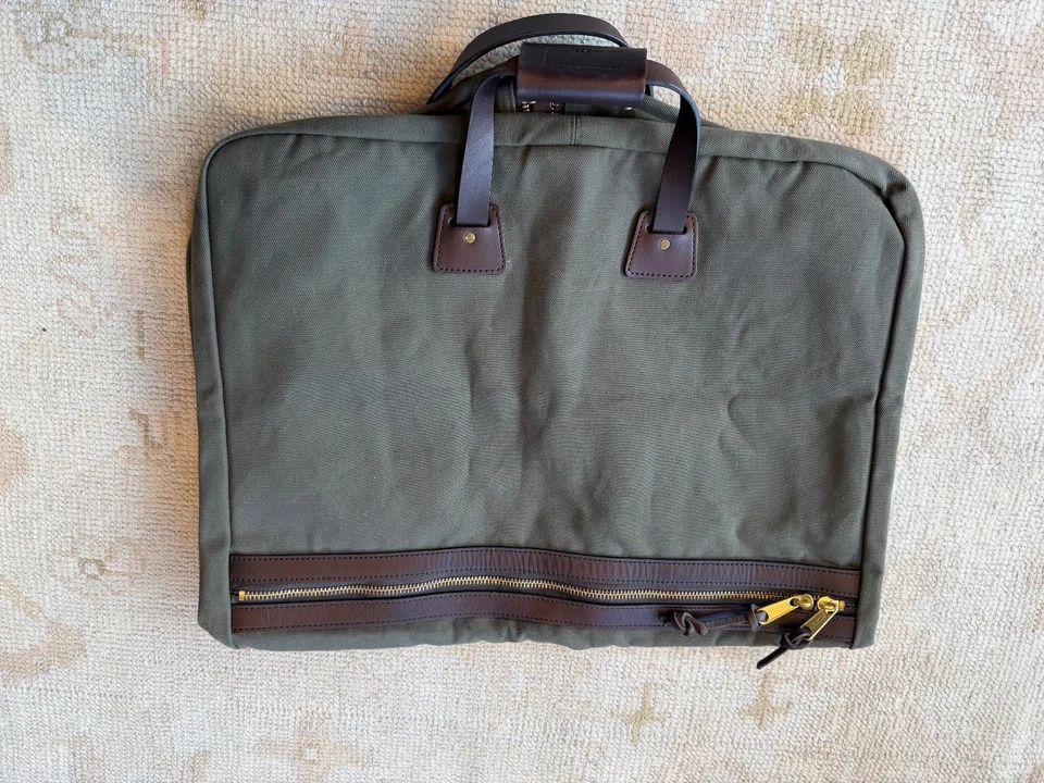 Filson Suit Cover Garment Bag Travel Rare Otter Green Canvas Leather #70271 - Image 2 of 4