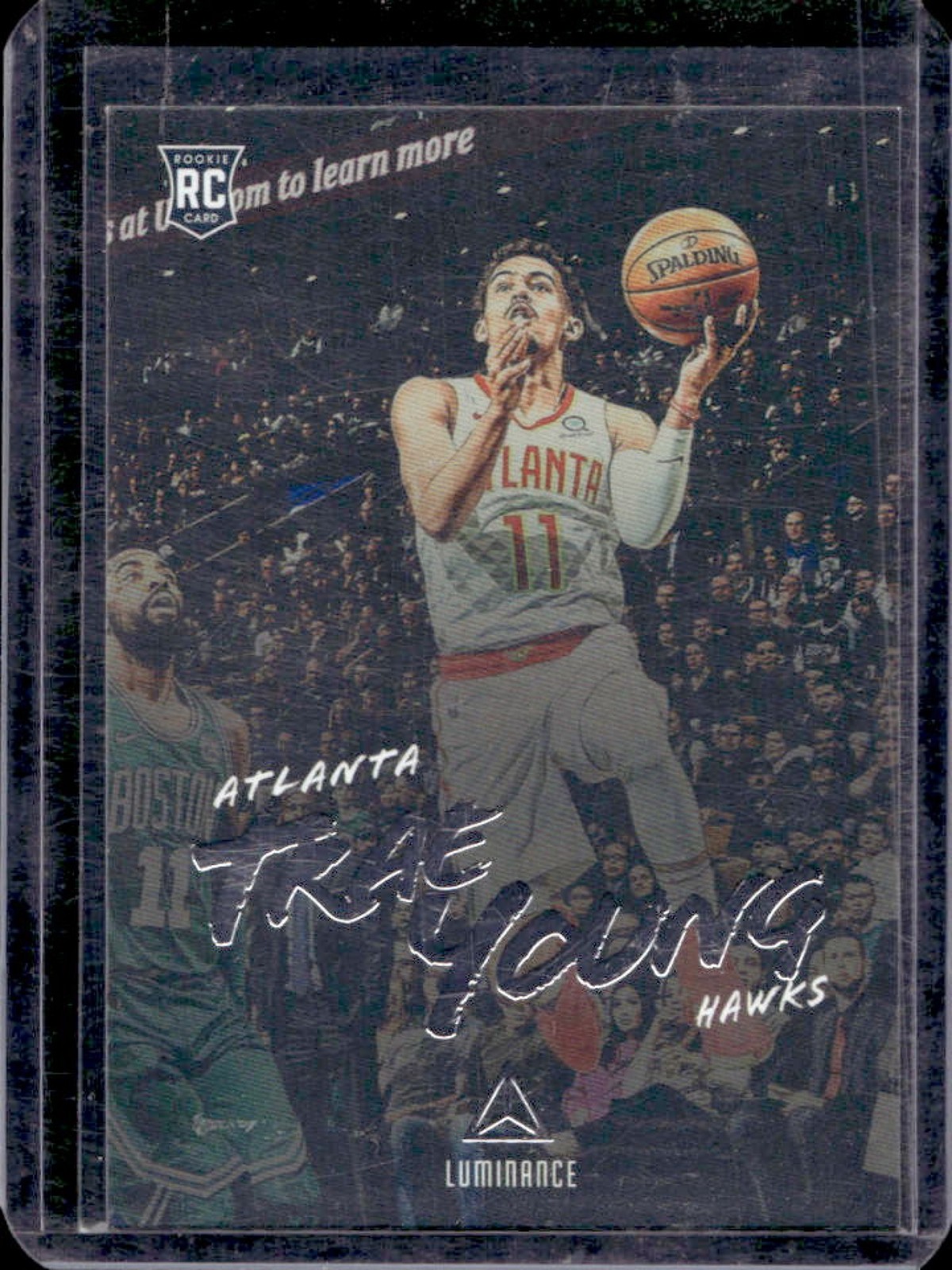 2018-19 Chronicles Trae Young Rookie RC Luminance #139 Hawks
