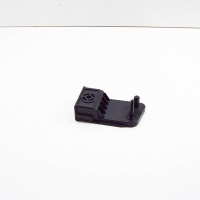 HYUNDAI TUCSON NX4 Front Stiffener Lower Right Bracket 64981N7000