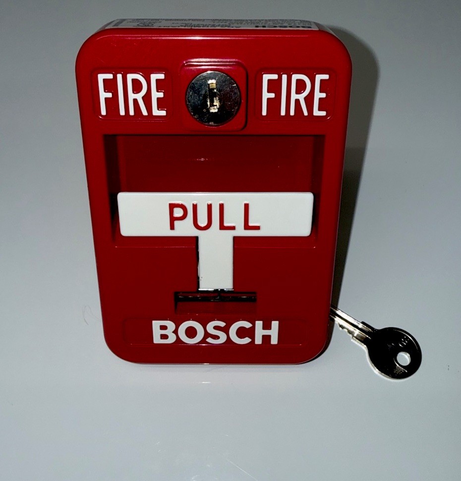 Bosch FMM‑7045 Addressable Fire Alarm Multiplex Manual Pull Station. WITH KEY
