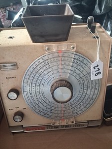 Dole 300  Moisture  Grain  Tester Corn Beans Wheat - Untested