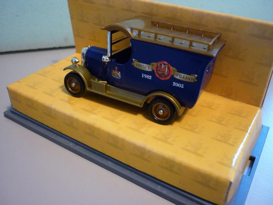 Lledo Collectables DG050053, Bullnose Van, "Prince William's 21st" Boxed VGC. - Image 3 of 4