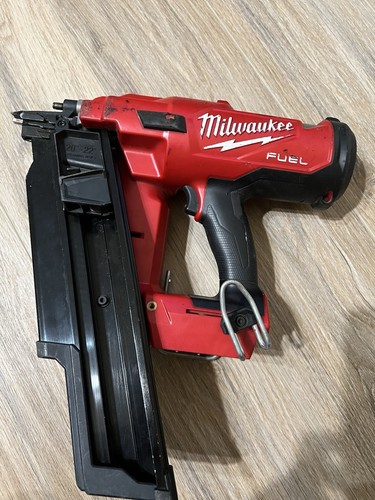 Milwaukee M18 FUEL 3-1/2 in  21-Degree Cordless Framing Nailer For Parts