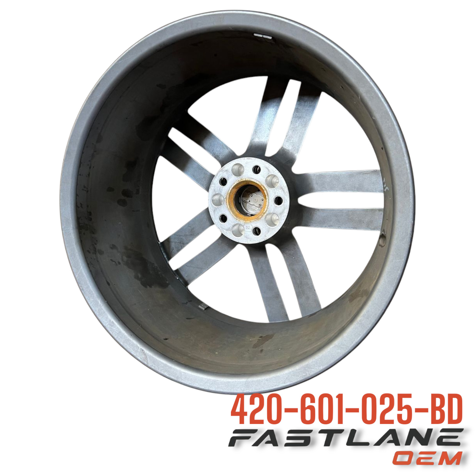 2014-2015 AUDI R8 FRONT 19X8.5 WHEEL RIM USED OEM 420-601-025-BD