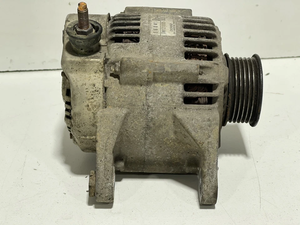 Alternador de 6 cilindros Jeep TJ Wrangler Denso CC 48 56041864AA 2001-2006 4,0 Foto 4 de 4