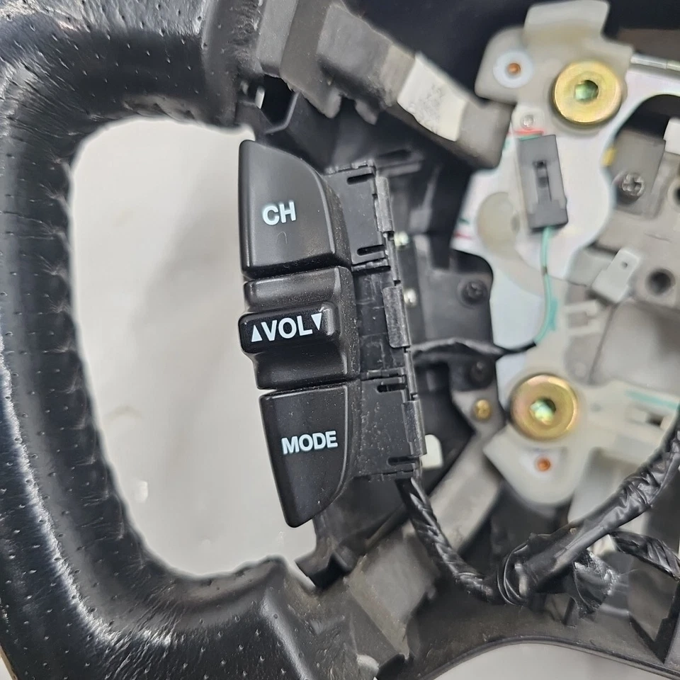 2003-2006 Acura MDX Steering Wheel Assembly Black OEM Cruise Sound Phone Control - Image 3 of 4