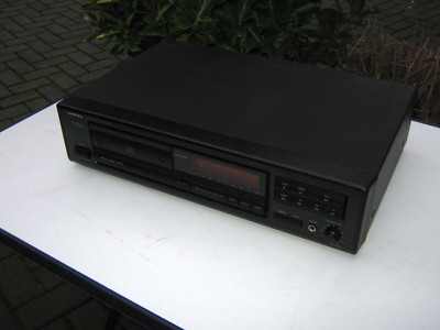 Onkyo DX-6820 CD Player Compact Disc Digital out R1 Stereo HiFi