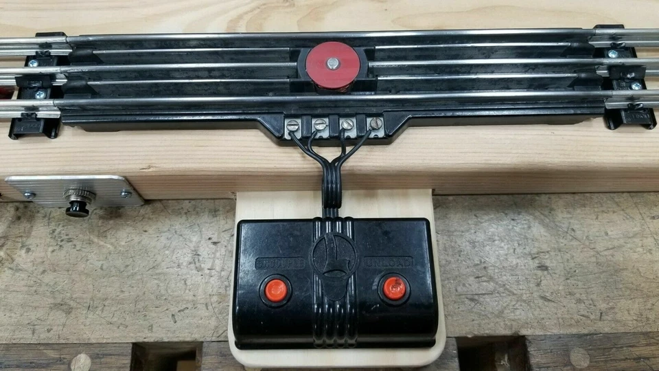 SALE!! LIONEL TRAINS TEST STAND 650 SOLD. O GAUGE UCS TRACK WIRED 100% READY4USE - Image 4 of 4