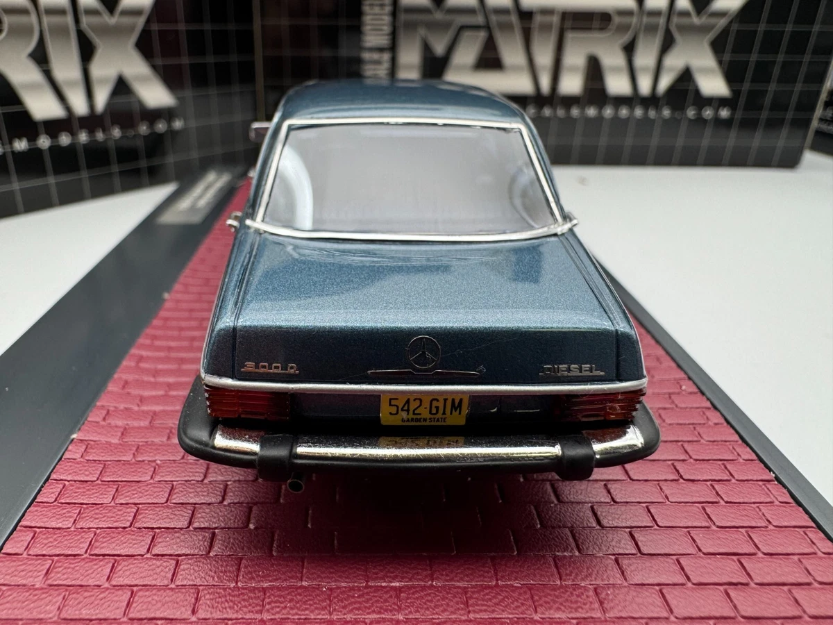Matrix 1/43 Mercedes-Benz 300D W115 Diesel 1974 Blue Met