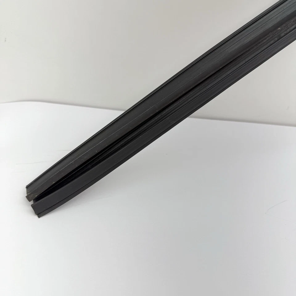 2019-2025 Volvo S60 Front Left Door Window Glass Run Channel Seal OEM - Image 2 of 4