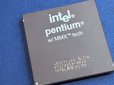 A80503166 SL27K pentium INTEL 166MHZ NOS GOLD W/MMX VINTAGE COLLECTIBLE LAST ONE