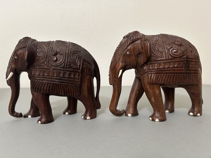 Set of 2 Hand Carved Wooden Elephant Figurines 5”