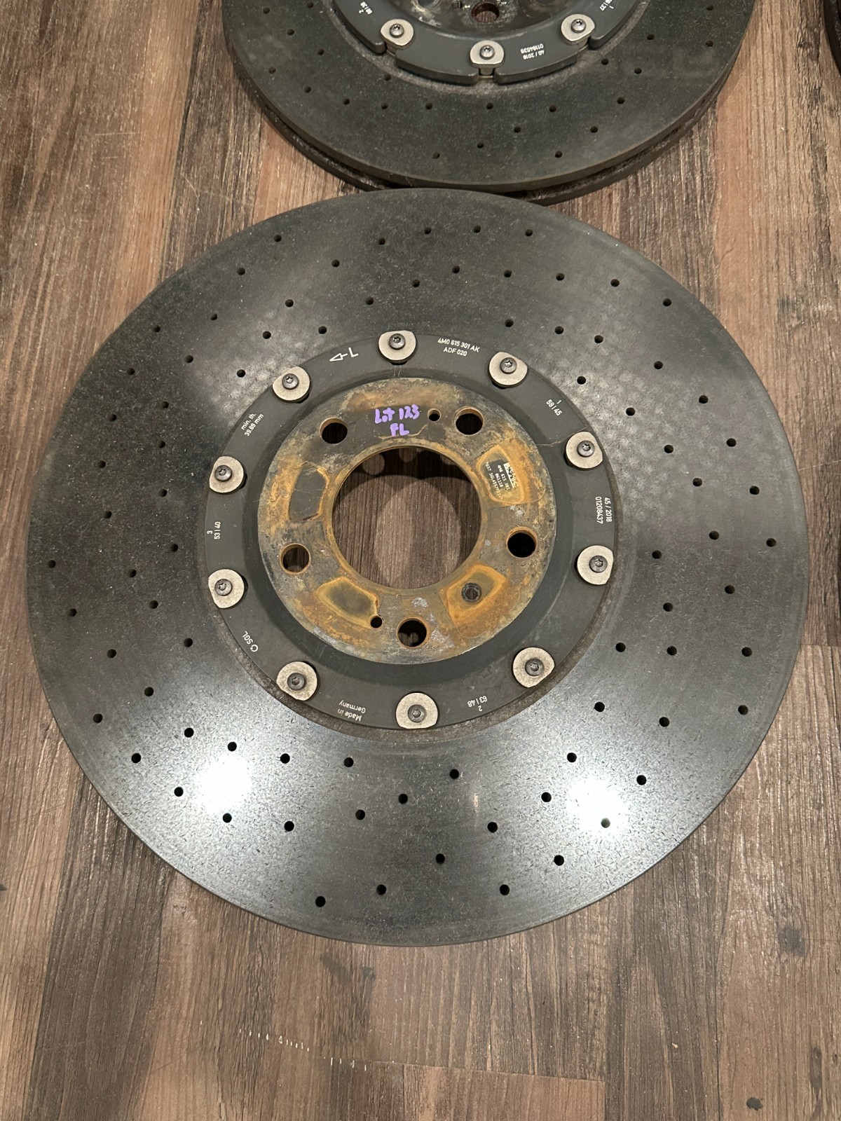 2018-2024 LAMBORGHINI URUS FRONT REAR CARBON CERAMIC BRAKE ROTORS SET OEM