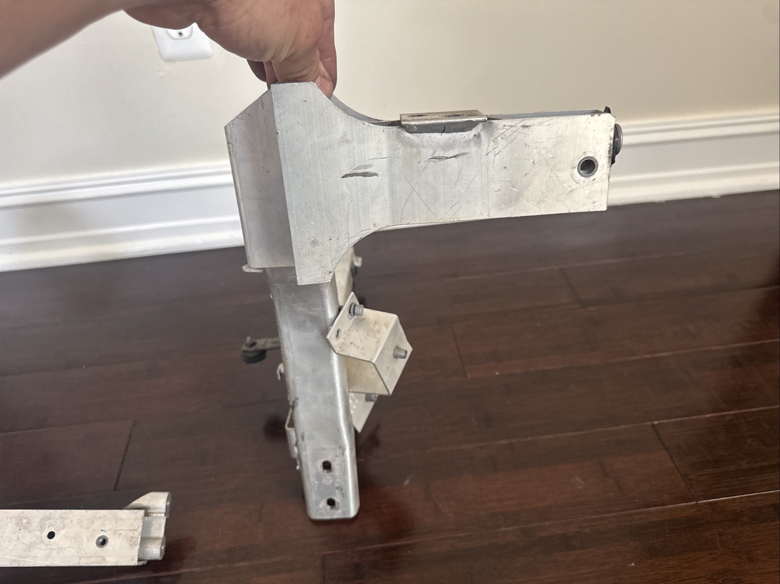 Rolls-Royce Ghost 2010-2014 Front Support brackets Set