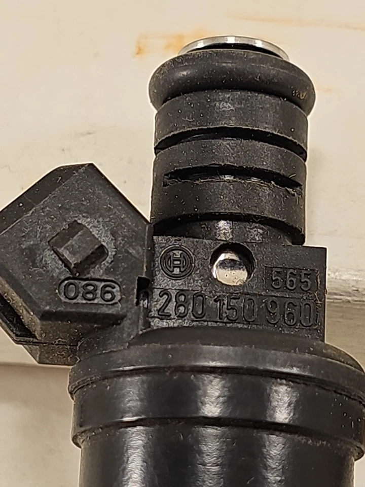 NOS 原始设备制造商通用 1991 - 1995 年别克 Oldsmobile 庞蒂亚克雪佛兰燃油喷射器 24501509 — 第 4/4 张图片