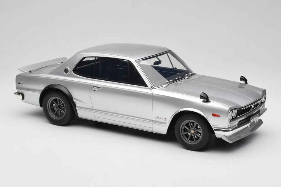 G094 Nissan Skyline 2000 GT-R Silver Otto 1/12 - Image 4 of 4