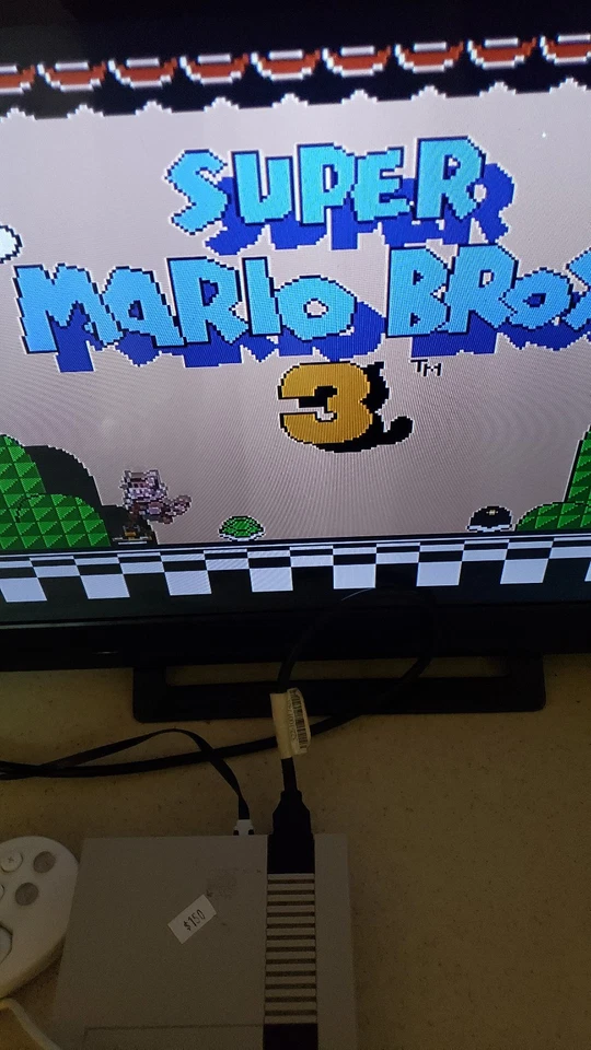 任天堂 NES 经典版游戏机带控制器和 720 游戏正品! — 第 2/4 张图片