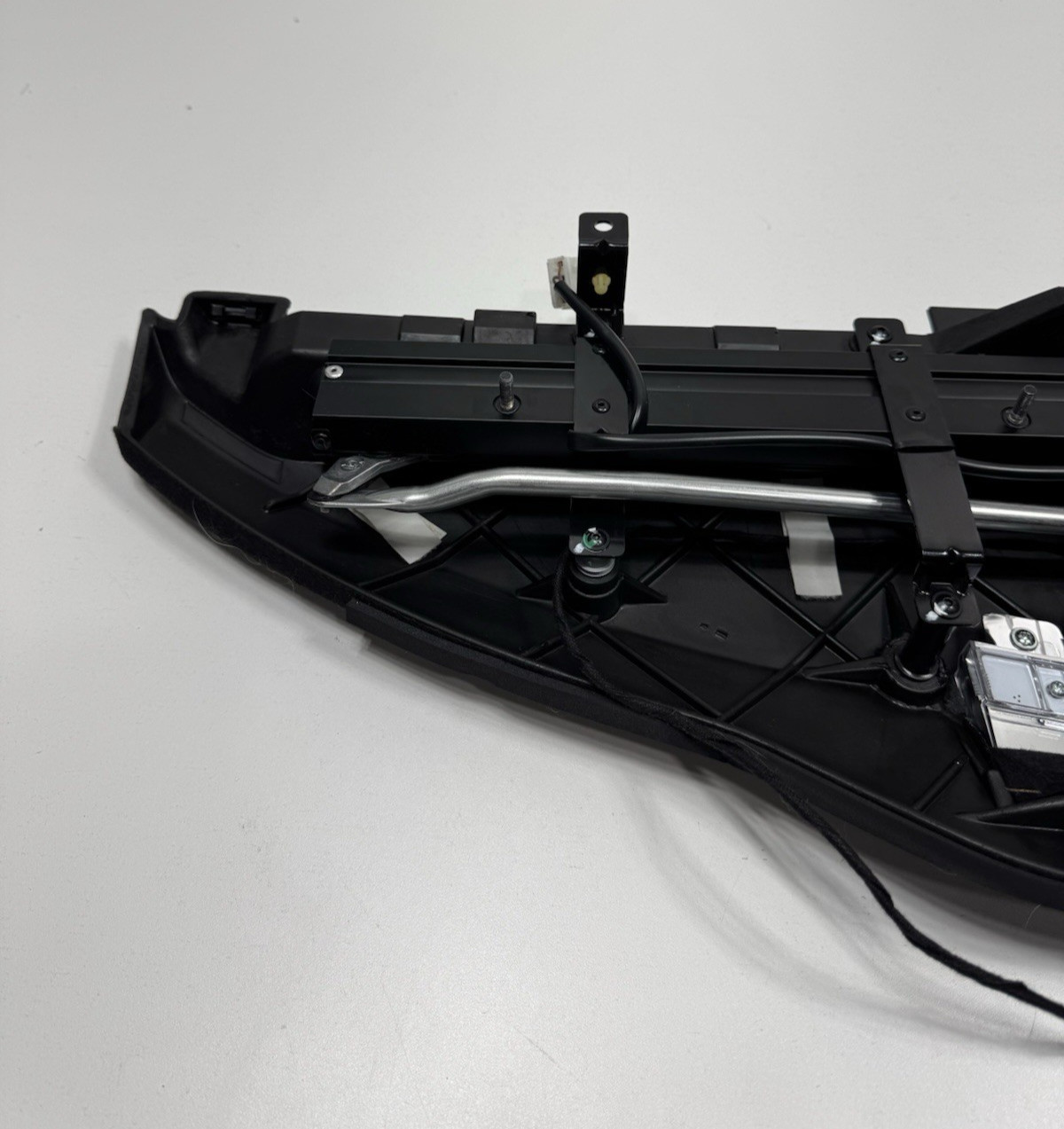 Maserati Ghibli 2014-2017 REAR Rear window sunshade