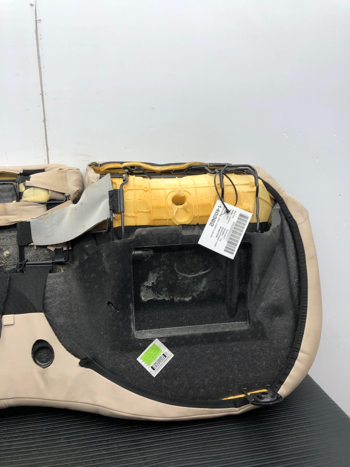 2014 - 2017 MASERATI GHIBLI M157 OEM REAR BENCH SEAT LOWER CUSHION