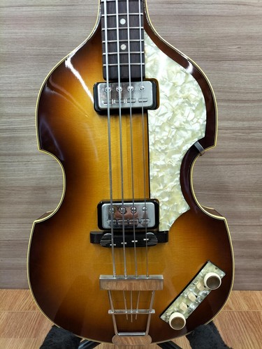 HOFNER 500/1 VINTAGE 62 Violin Bass #30842 - Picture 2 of 20